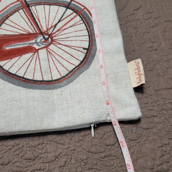 Set of 2 Farmers Market Autumn Harvest Fall accent pillow covers, embroidered - Picture 9 of 10